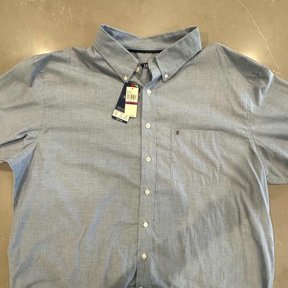 Izod Men's Sky Blue Casual Button-Down Shirt